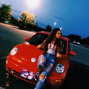 Meet your Posher, Brooke